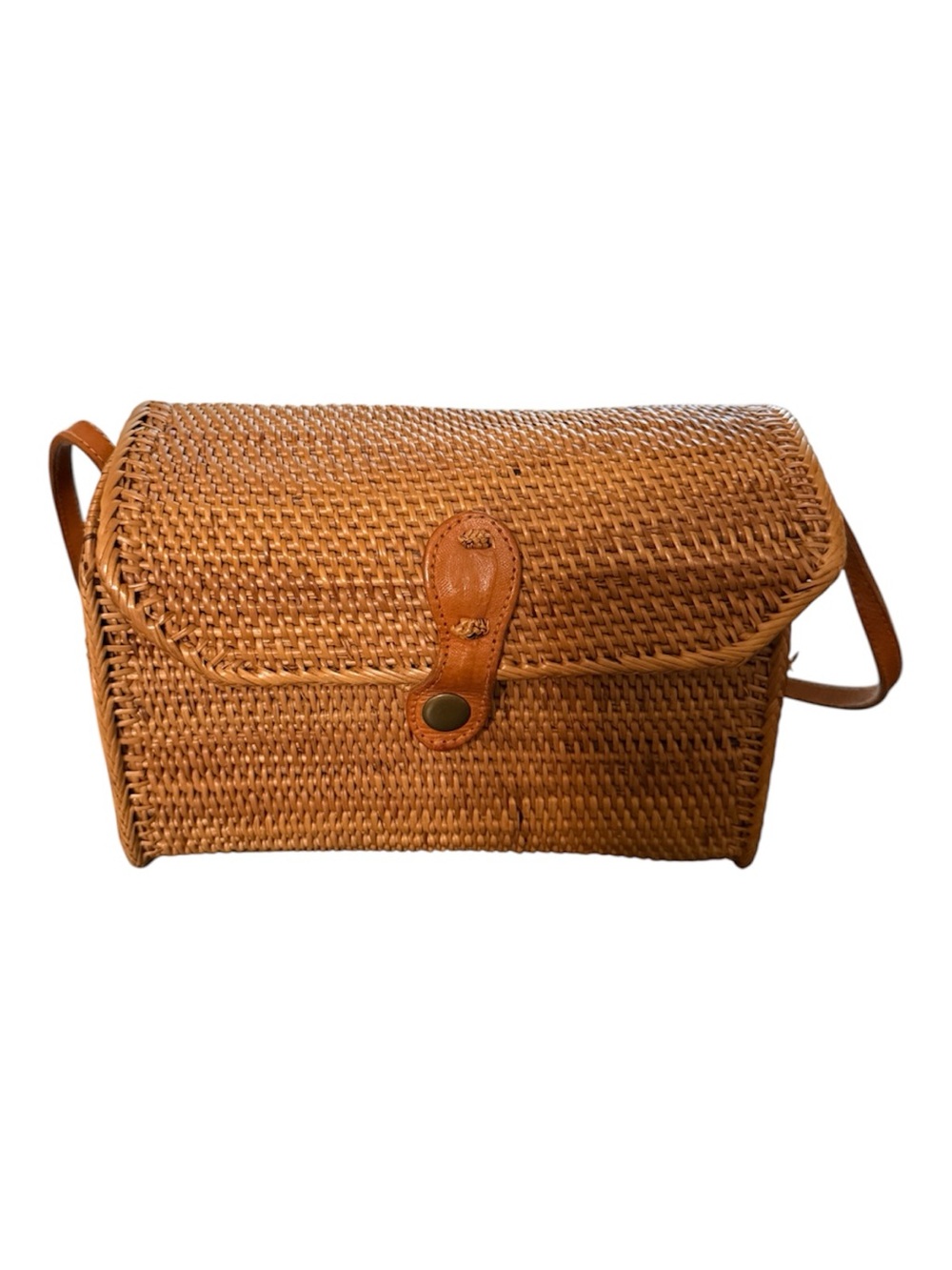 Handwoven Rattan Wicker Crossbody Purse Leather Strap Boho Bali Style